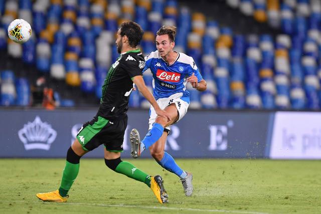 库里下半场2分勇士遭国王逆转 绿军加时胜快船