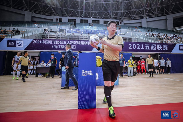 王哲林谈世界杯:上场就全力以赴 这是我的工作