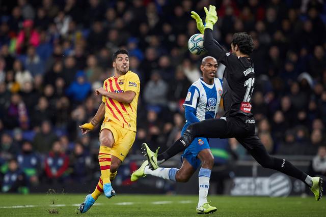 约基奇35+7+7爱德华兹44分 掘金力克森林狼2-2